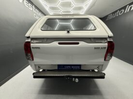 2021 TOYOTA HILUX 2.4 GD-6 SR 4X4 P/U D/C