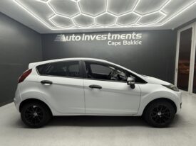 2017 FORD FIESTA 1.4 AMBIENTE 5 Dr
