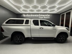 2021 TOYOTA HILUX 2.4 GD-6 RB RAIDER P/U E/CAB