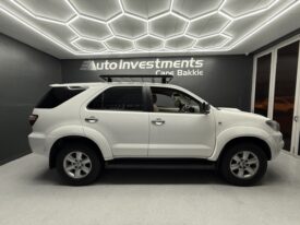 2010 TOYOTA FORTUNER 3.0D-4D R/B A/T