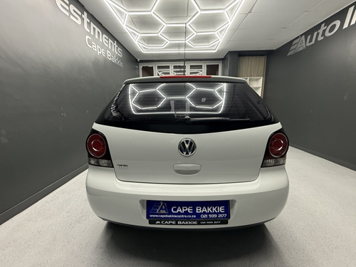 2016 VOLKSWAGEN POLO VIVO GP 1.4 CONCEPTLINE 5DR