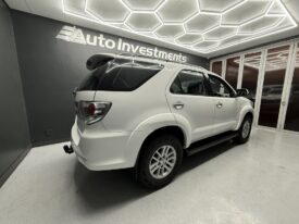 2014 TOYOTA FORTUNER 2.5D-4D RB A/T