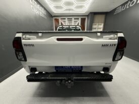 2024 TOYOTA HILUX 2.4 GD S A/C P/U S/C