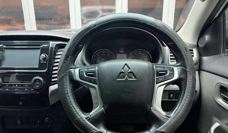 2017 MITSUBISHI TRITON 2.4 Di-DC 4X4 A/T P/U D/C full