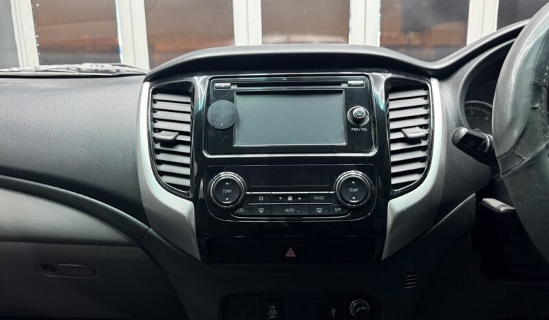 2017 MITSUBISHI TRITON 2.4 Di-DC 4X4 A/T P/U D/C full