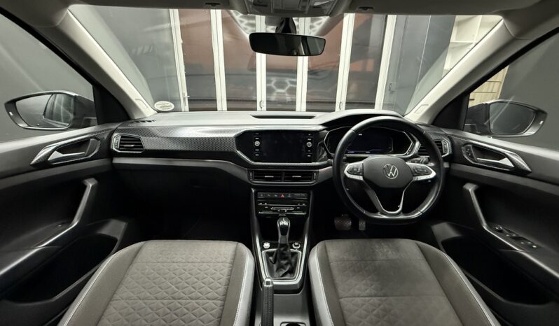 2023 VOLKSWAGEN T-CROSS 1.5 TSI R-LINE DSG full