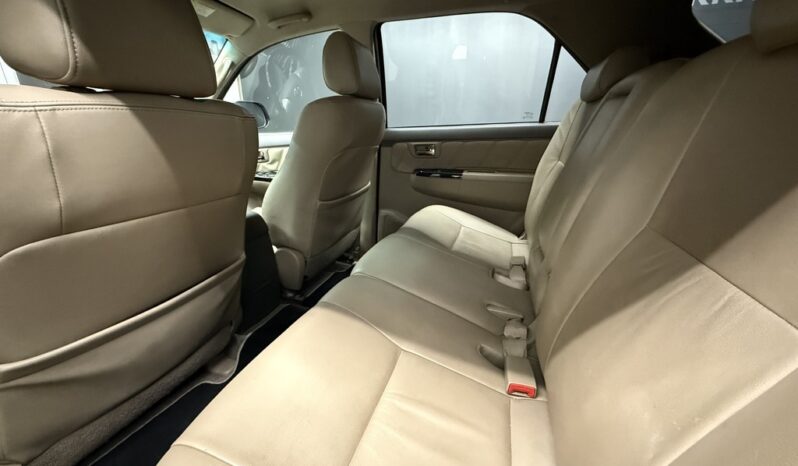 2013 TOYOTA FORTUNER 3.0D-4D 4X4 A/T full
