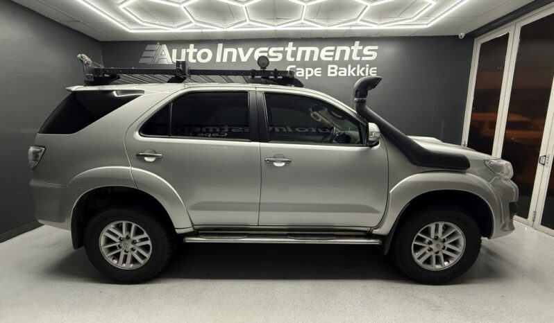 2013 TOYOTA FORTUNER 3.0D-4D 4X4 A/T full